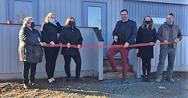 <p>CONTRIBUTED PHOTO</p><p>The Queens Daycare Association officially opened its infant daycare Nov. 16. Shown here from left to right are Collette Leblanc (Early Childhood Development Consultant &#8211; EECD), Alyssa Ingram (Board Member &#8211; QDA), Cindy Parnell (Executive Director &#8211; QDA), Scott Christian (Chair of Board &#8211; QDA), Maddie Charlton (Councillor for District 3 &#8211; Region of Queens Municipality) and contractor Jonathan Lloy (Lloyoll Prefabs).</p>