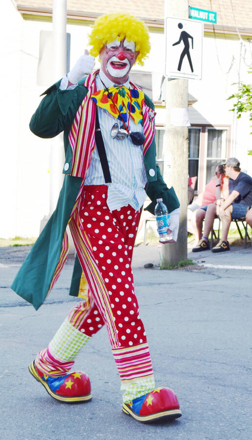 <p>There is always room for clowns. Sparkles the Clown of the Shriners had some fun making people smile.</p>