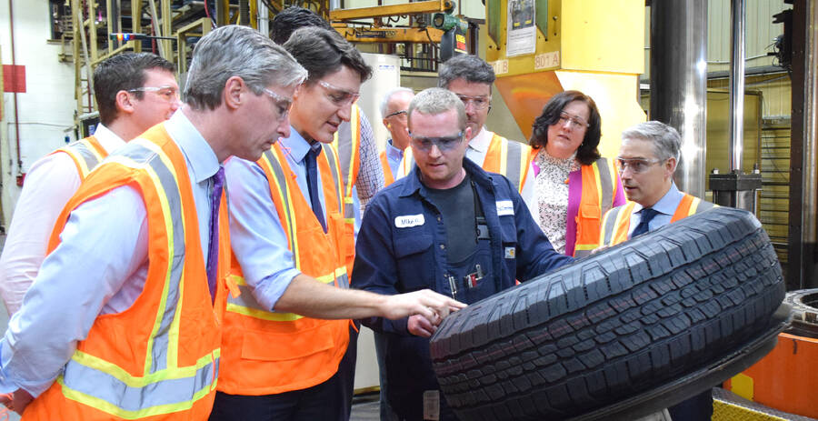 <p>Kevin McBain PHOTO</p><p>Mike Oickle, mold mechanic at Michelin, shows Prime Minister Justin Trudeau and Premier Tim Houston, along with other special guests, shares a bit of his knowledge during a tour of the Bridgewater Michelin plant March 14.</p>